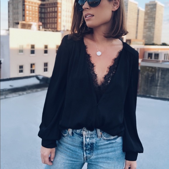 Last 1✨Alma Lace Neckline Long Sleeve Top - Black - Picture 4 of 7